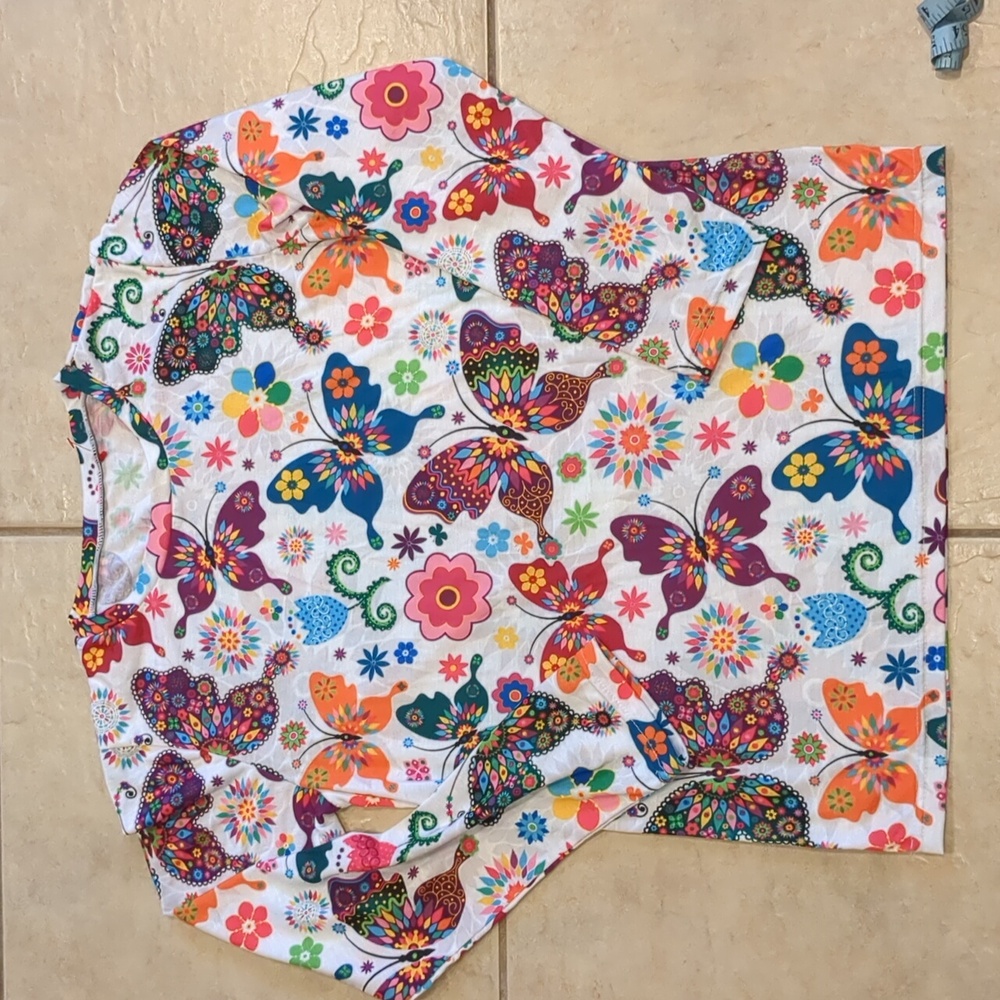 Colorful Butterfly Long Sleeve Top Tee Size Small
